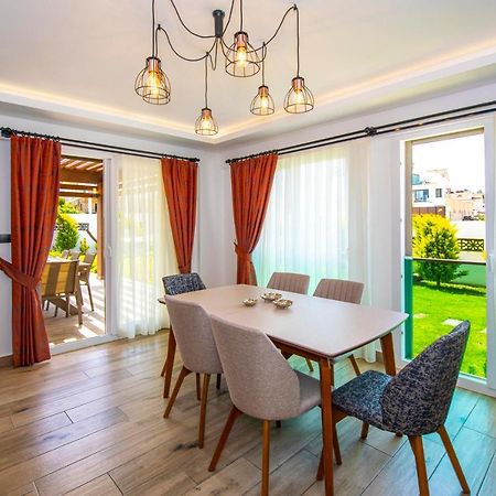 4 Beds, Luxury Holiday Villa In Hisaroenue Oeluedeniz Villa Mia Fethiye Exteriér fotografie