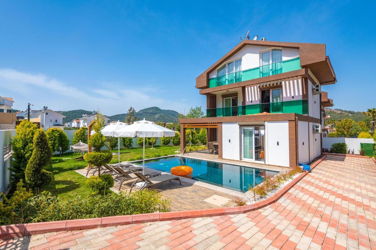 4 Beds, Luxury Holiday Villa In Hisaroenue Oeluedeniz Villa Mia Fethiye Exteriér fotografie