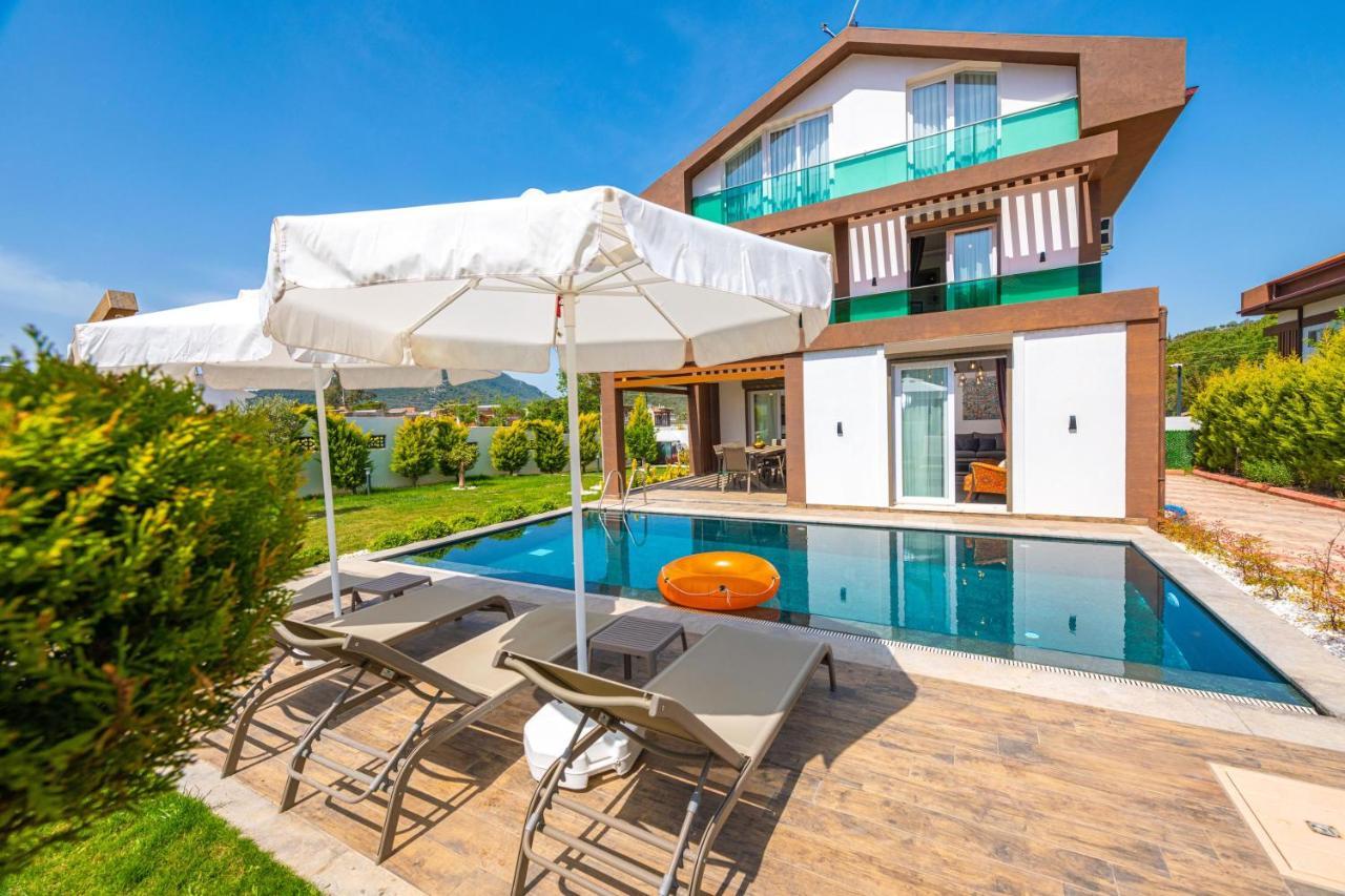 4 Beds, Luxury Holiday Villa In Hisaroenue Oeluedeniz Villa Mia Fethiye Exteriér fotografie